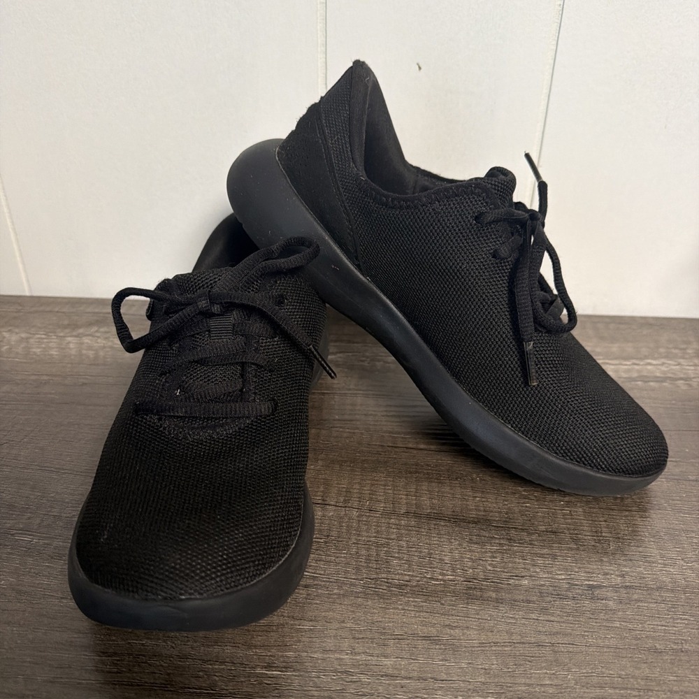 Kizik Madrid Eco Knit Sneakers Men's‎ 5.5W Womens 7.5W Black
